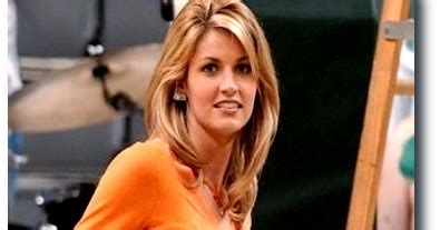 Erin Andrews Nude Peephole Videos: Theres More, Lots More,。